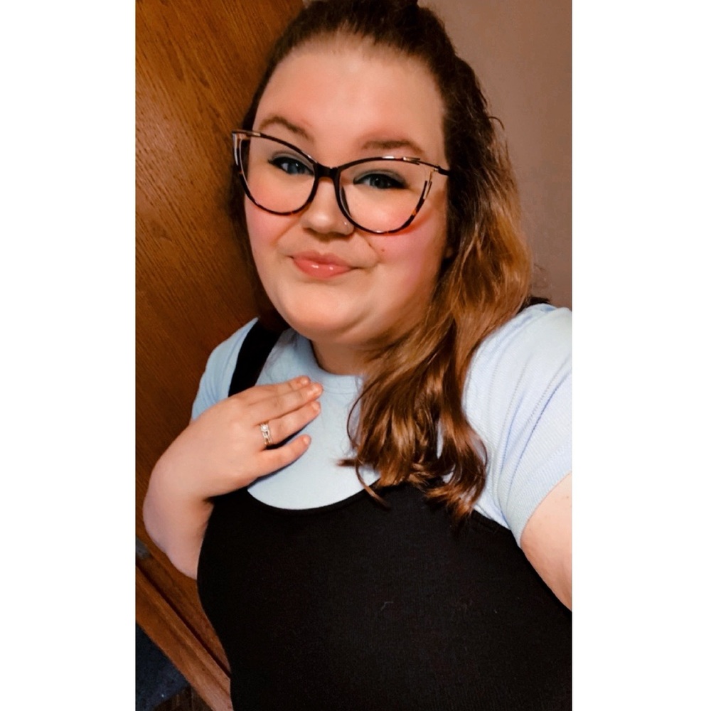 Meet your Posher, Rachel